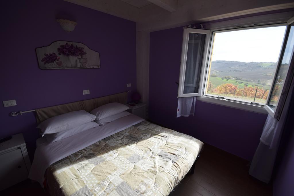 Agriturismo Al Rifugio Divino Belvedere Ostrense Eksteriør bilde